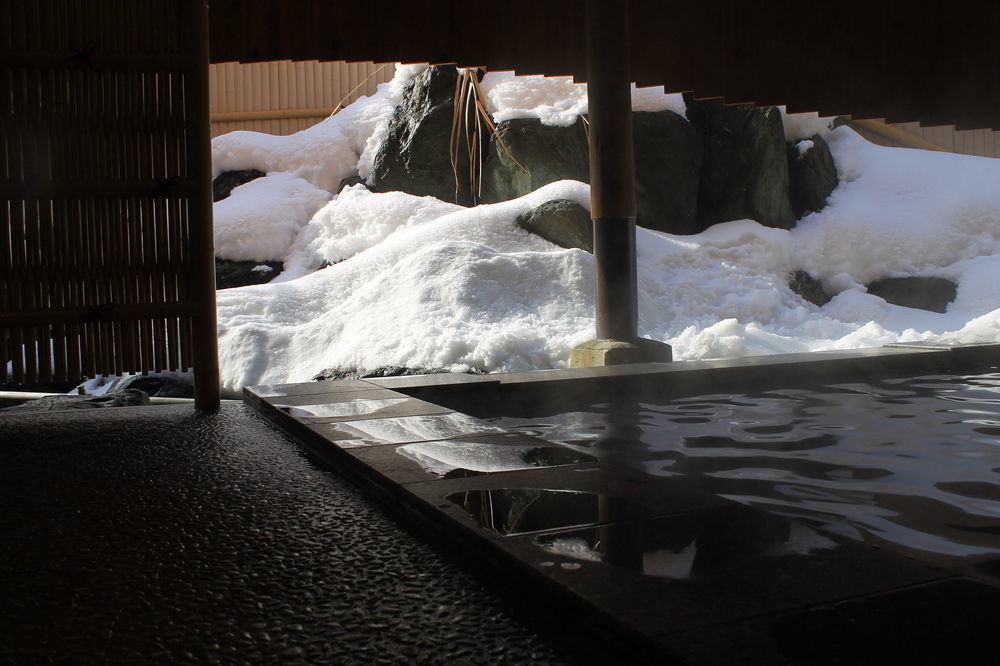 Echigo Yuzawa Onsen Sakura Tei Hotel Ngoại thất bức ảnh